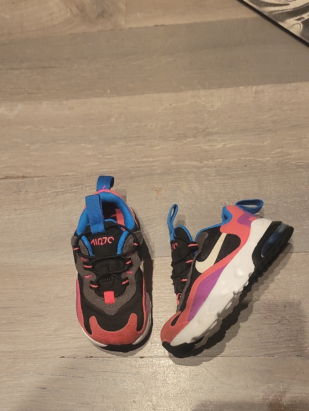 Nike Air Max 270 React Multicolor Pink Blue Purple Black Infant Toddler Size 5C